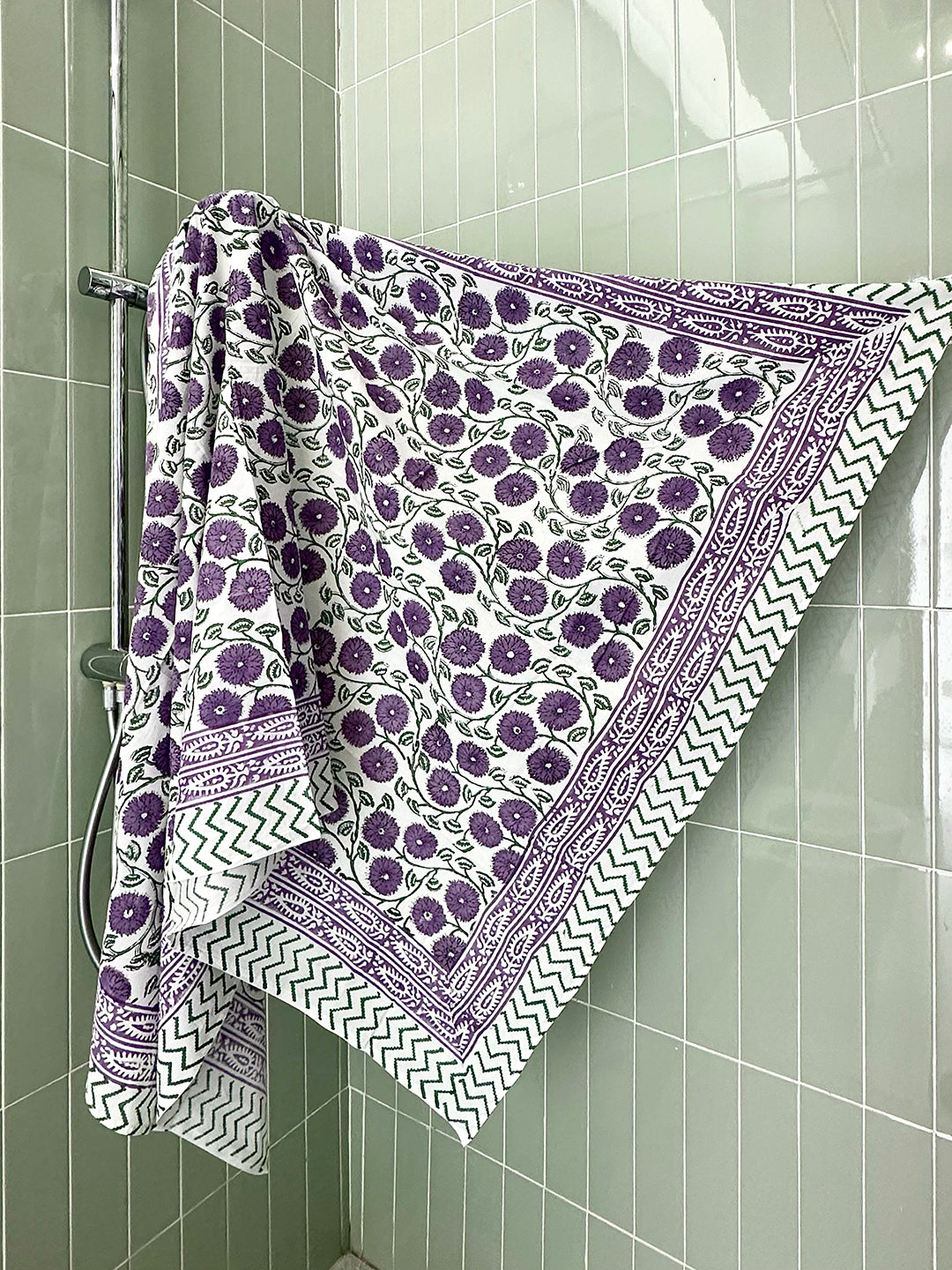 PURPLE FLORAL SARONG