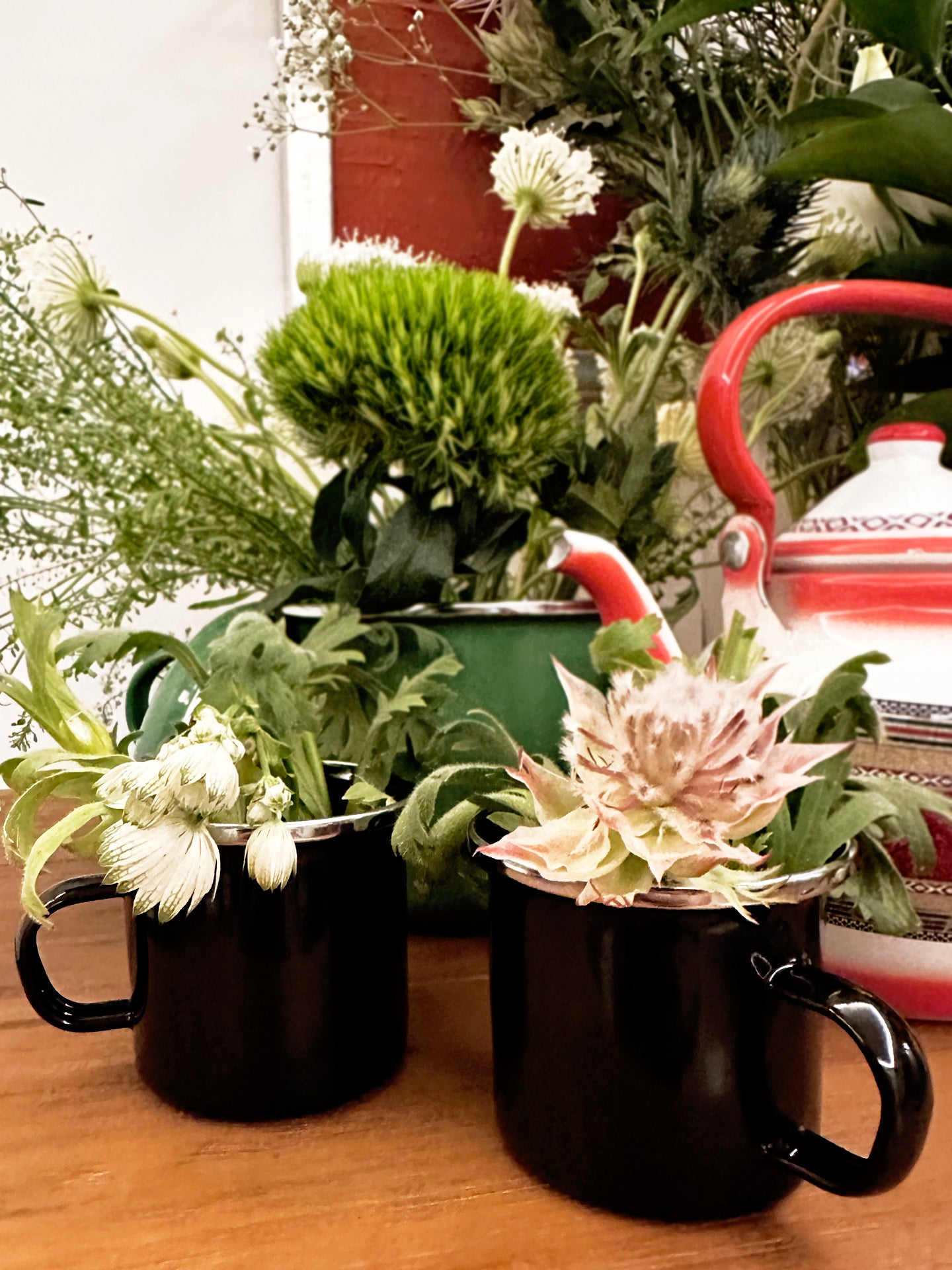 VINTAGE INSPIRED ESPRESSO CUPS - BLACK PAIR