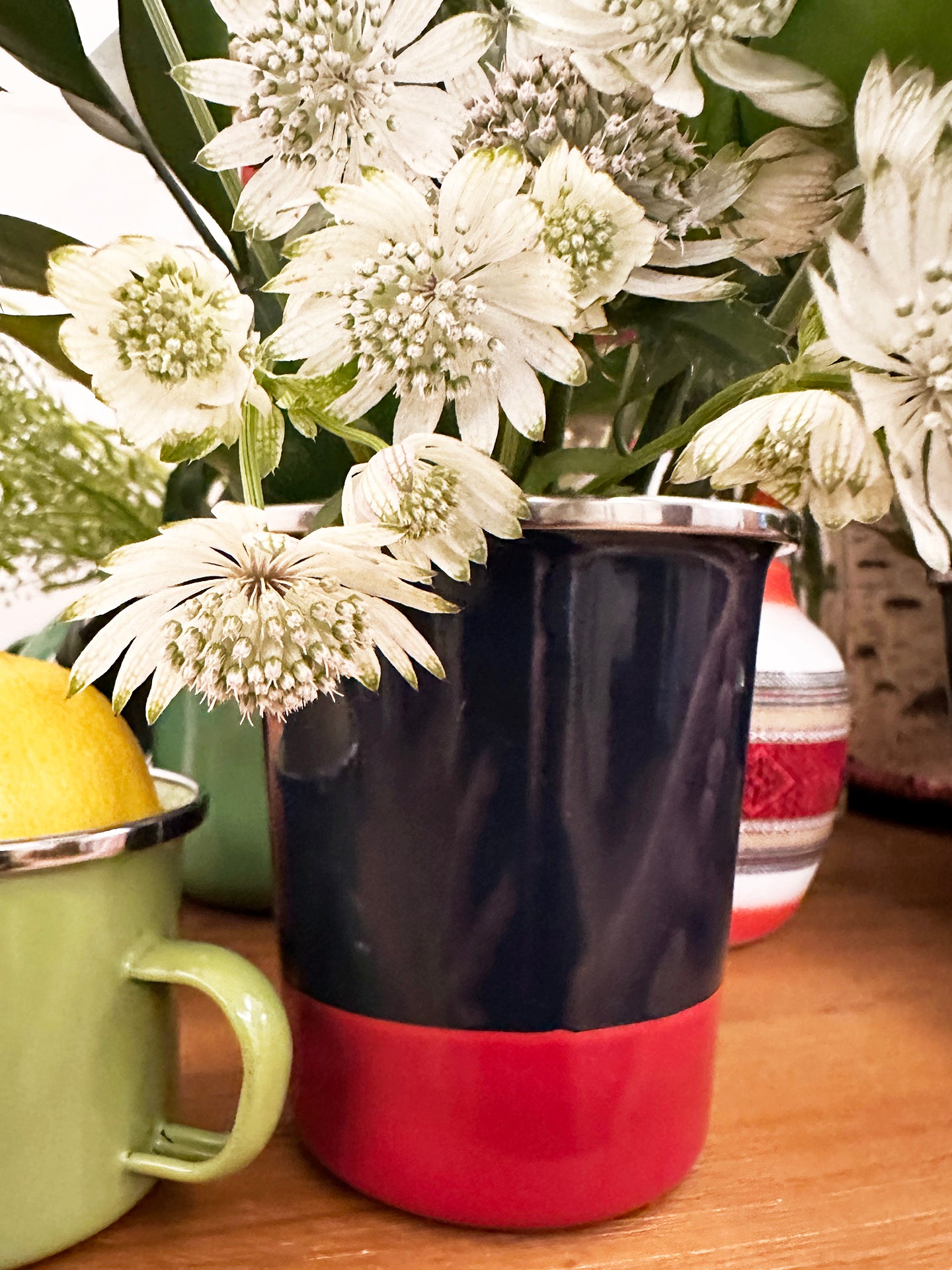 VINTAGE INSPIRED TUMBLER - NAVY RED