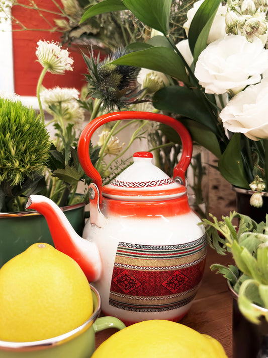 VINTAGE INSPIRED KETTLE