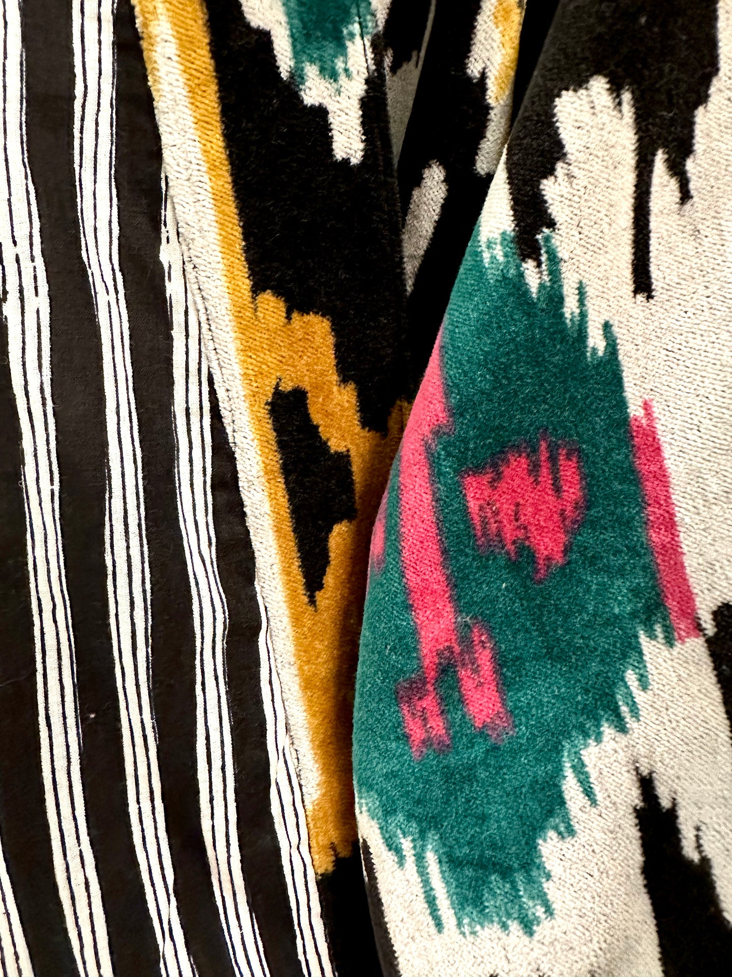 BLACK IKAT LONG VELVET ROBE