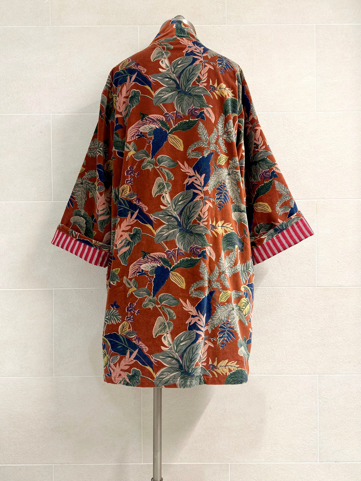 BURNT ORANGE FLORAL MID LENGTH VELVET ROBE