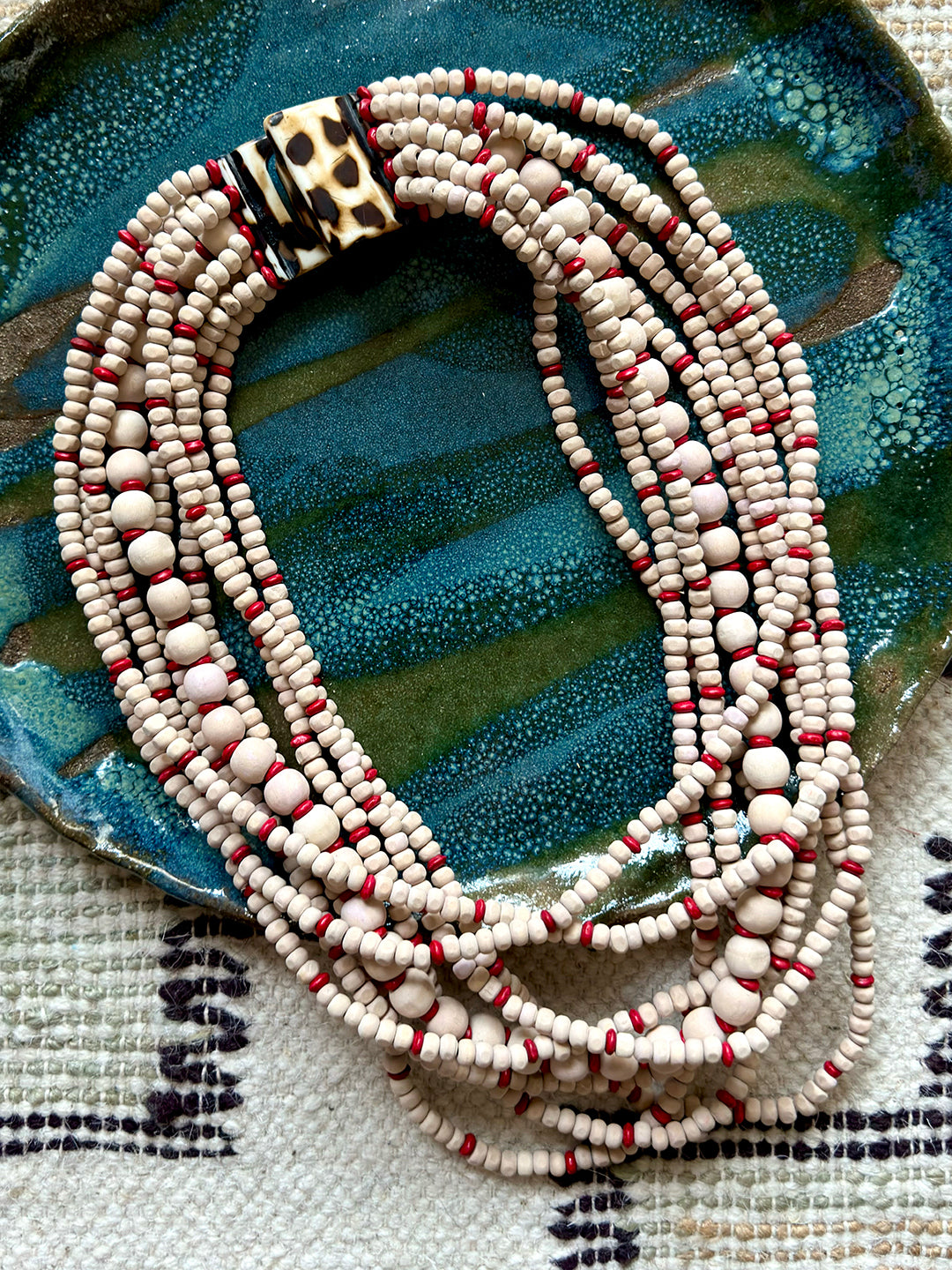 PEPPERMINT WOOD NECKLACE