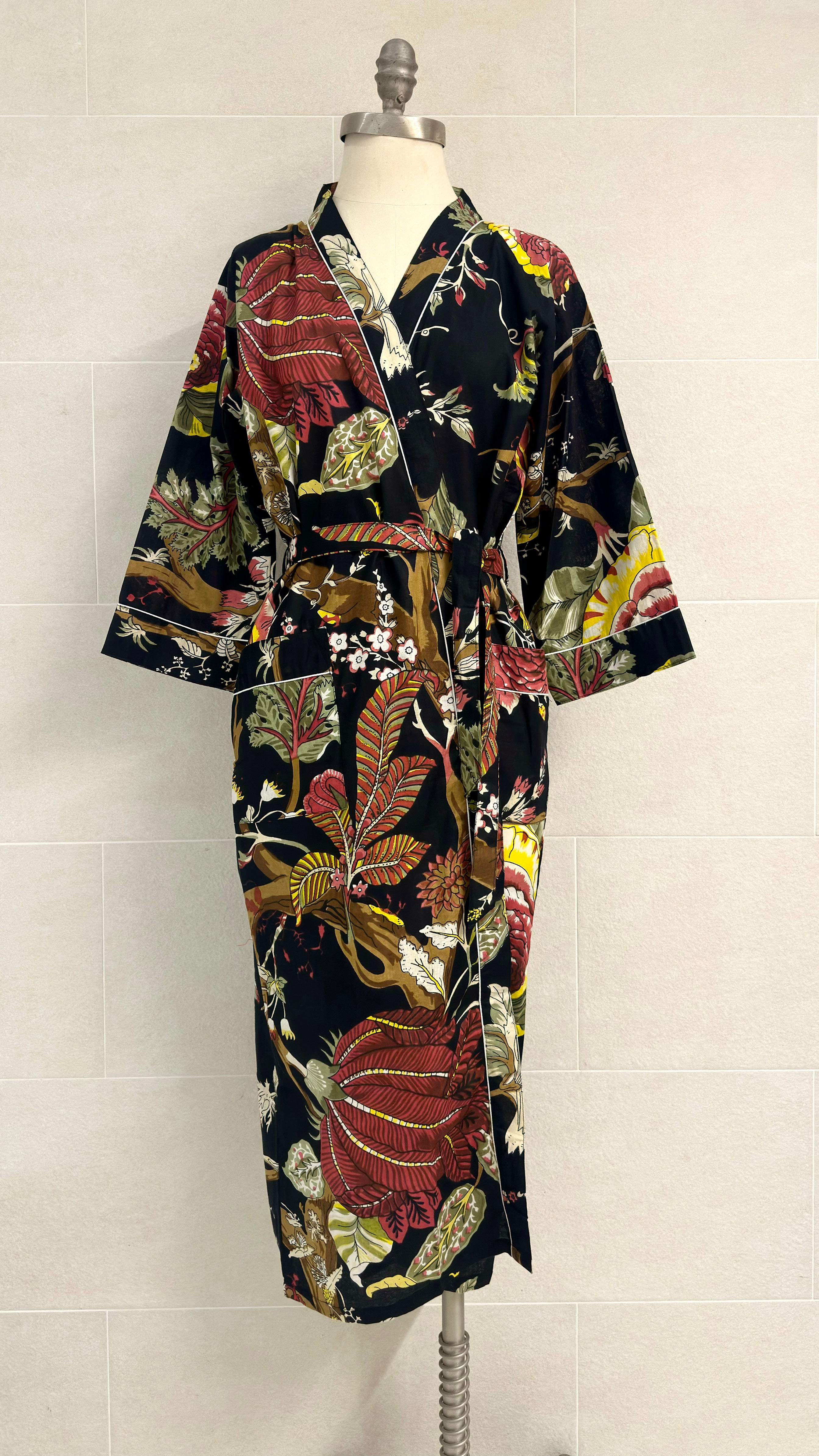 BATH ROBE